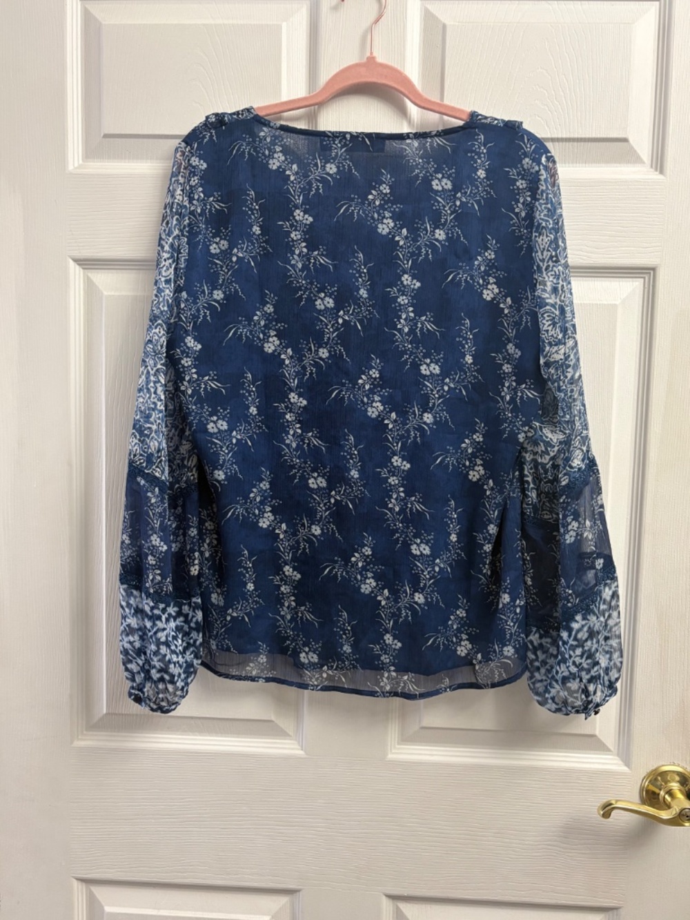 Women's Lauren Ralph Lauren Blue and White Floral Print Boho Blouse - Picture 5 of 6